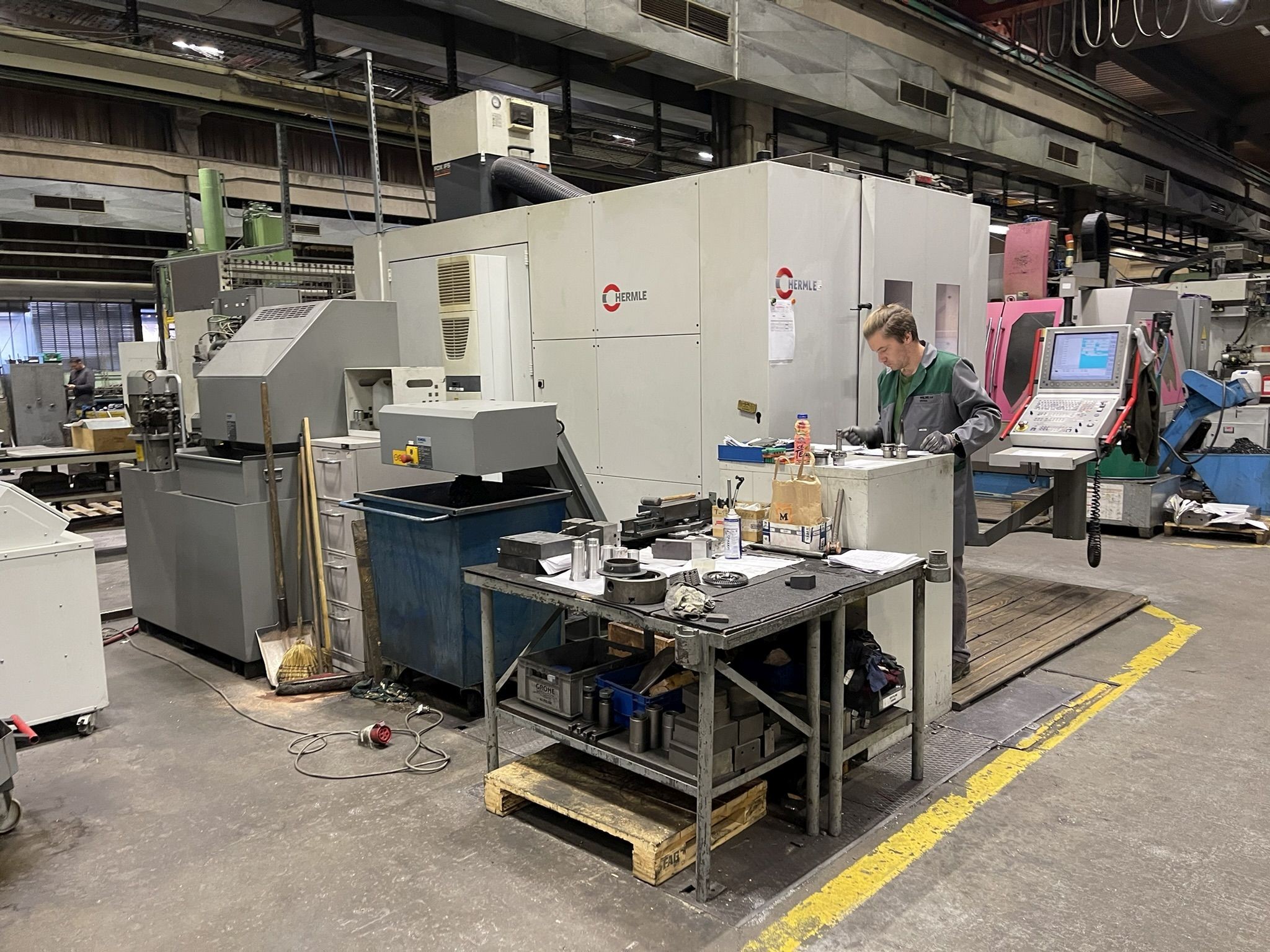 Celková aktiva společnosti Mariborska Livarna Maribor d.d. (MLM) - nejstarší slévárny ve Slovinsku-5