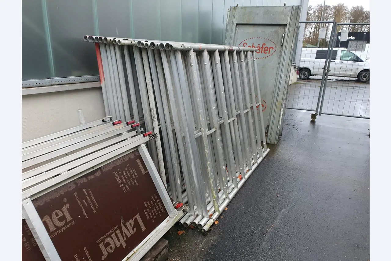 Máquinas de los sectores del metal, la pintura, la construcción en seco y el enlucido-13