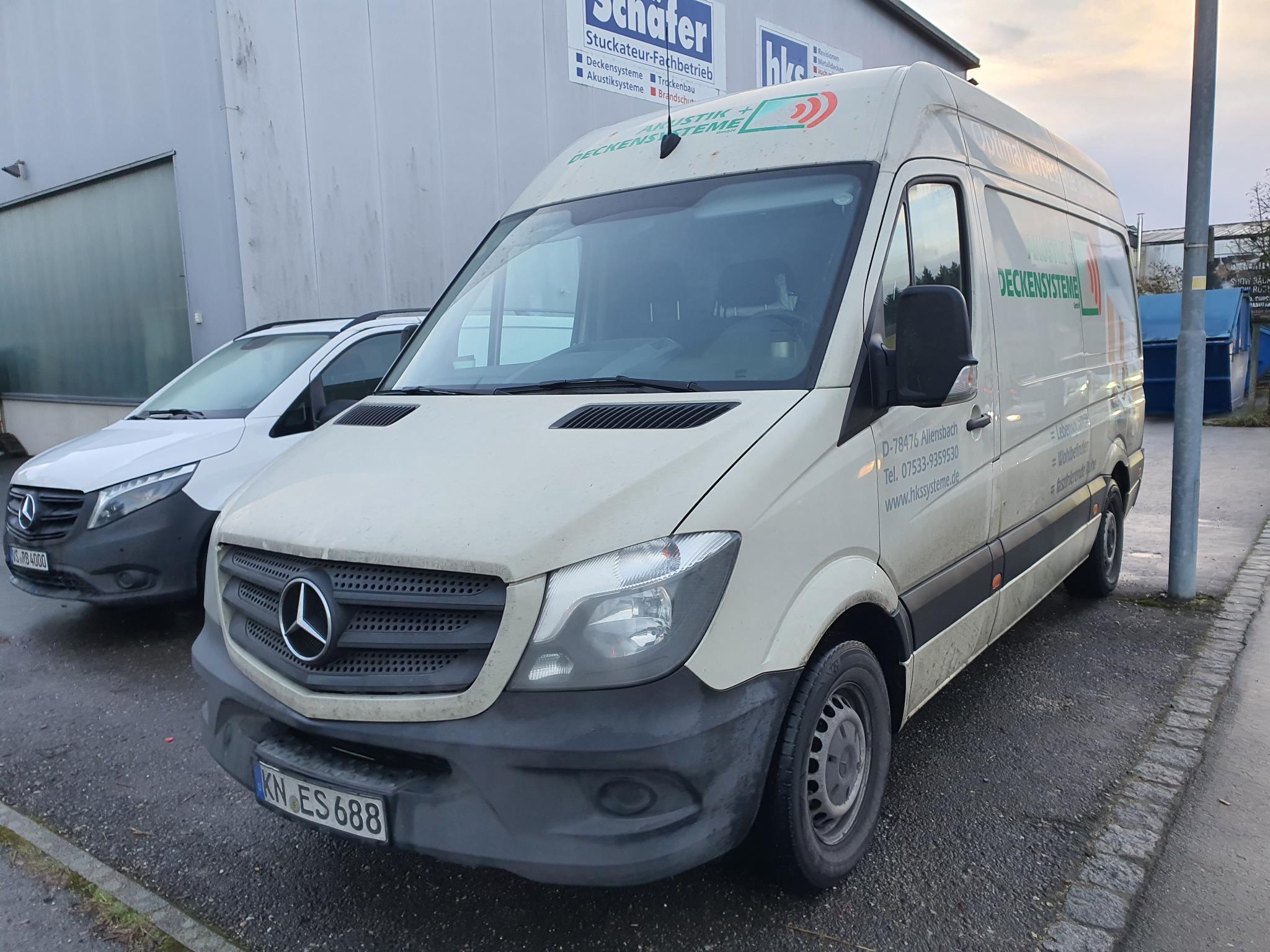 Machines from the metal, painting, drywall construction and plastering sectors-14