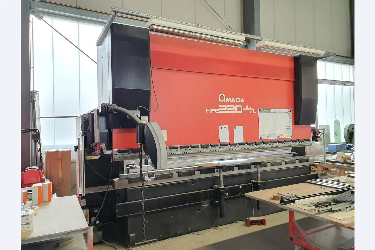 Máquinas de los sectores del metal, la pintura, la construcción en seco y el enlucido-1