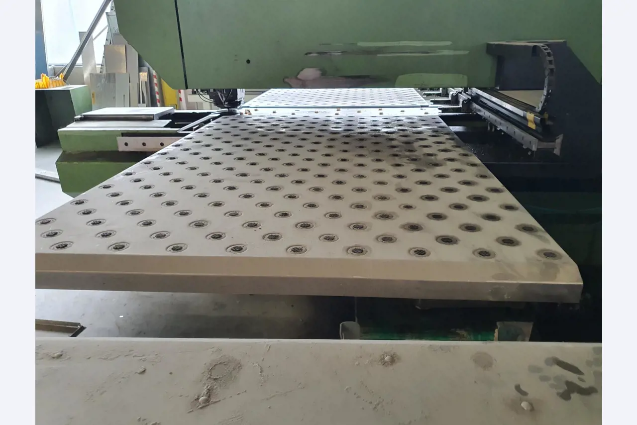 Máquinas de los sectores del metal, la pintura, la construcción en seco y el enlucido-9