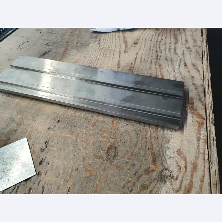 Maszyny z branży metalowej, malarskiej, suchej zabudowy i tynkarskiej-22