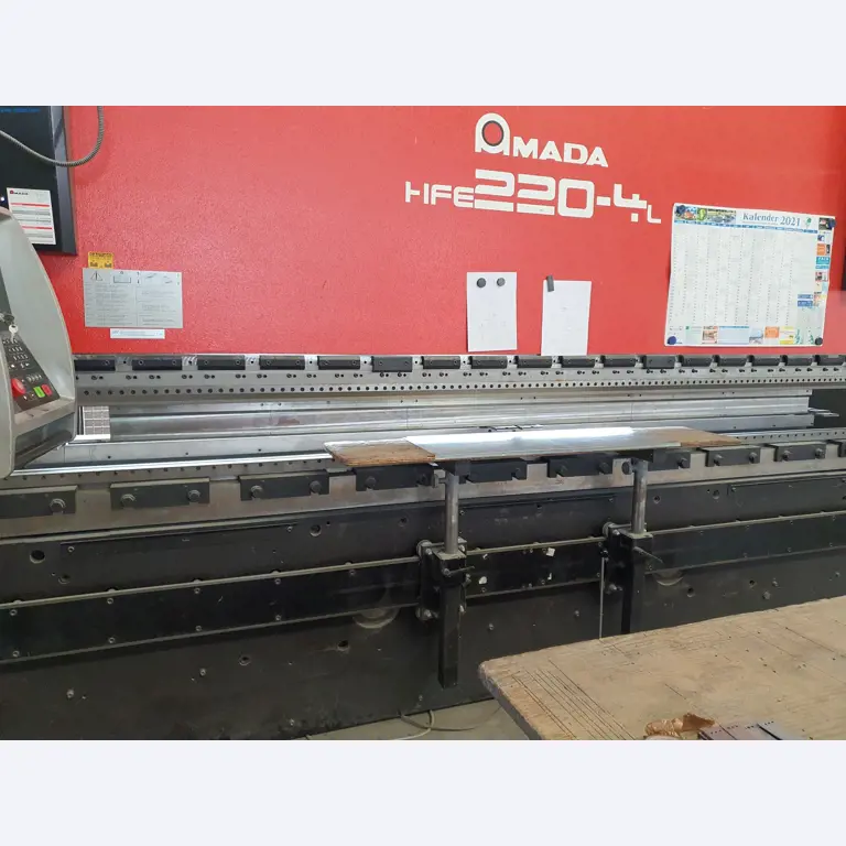 Maszyny z branży metalowej, malarskiej, suchej zabudowy i tynkarskiej-24