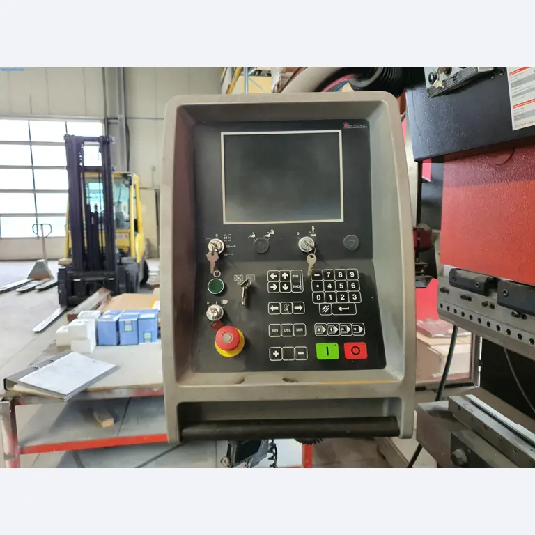 Maszyny z branży metalowej, malarskiej, suchej zabudowy i tynkarskiej-35