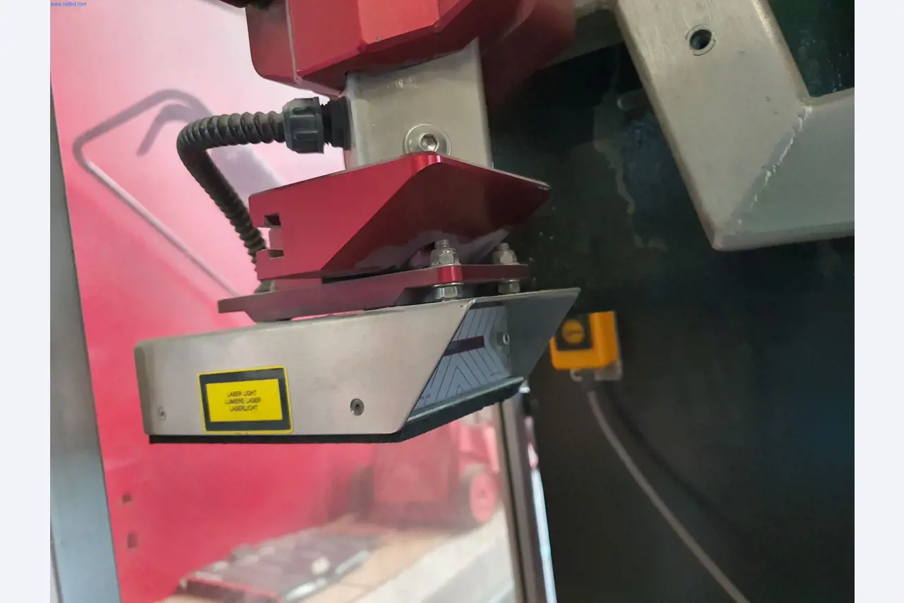 Maszyny z branży metalowej, malarskiej, suchej zabudowy i tynkarskiej-7