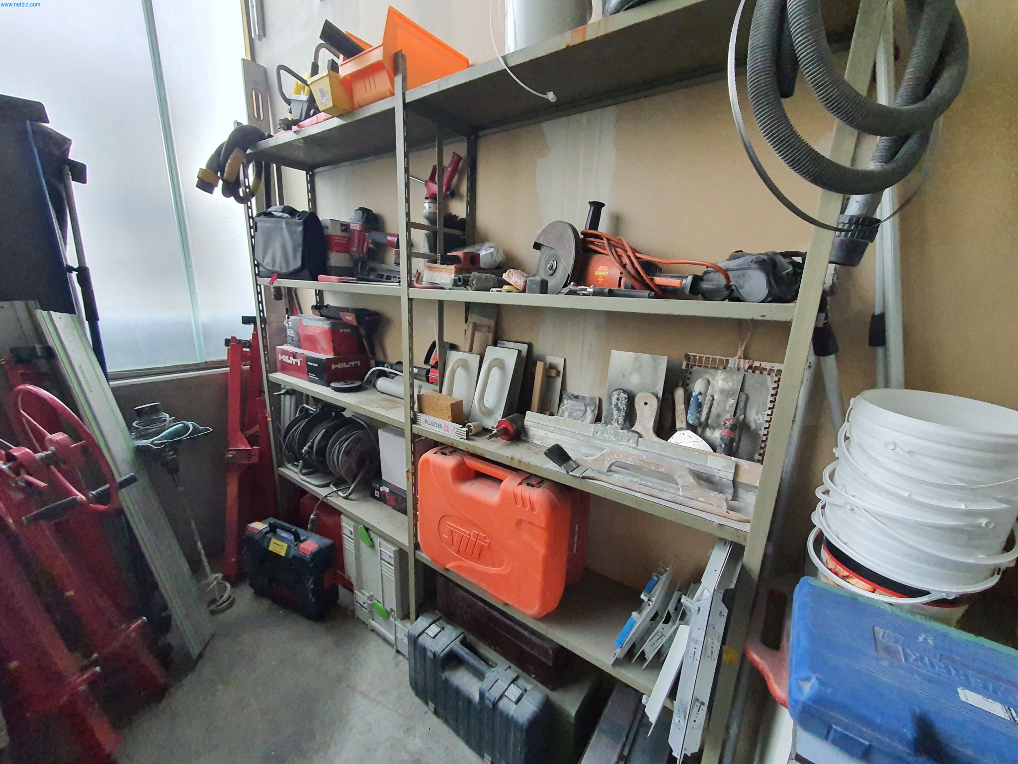 Maszyny z branży metalowej, malarskiej, suchej zabudowy i tynkarskiej-1