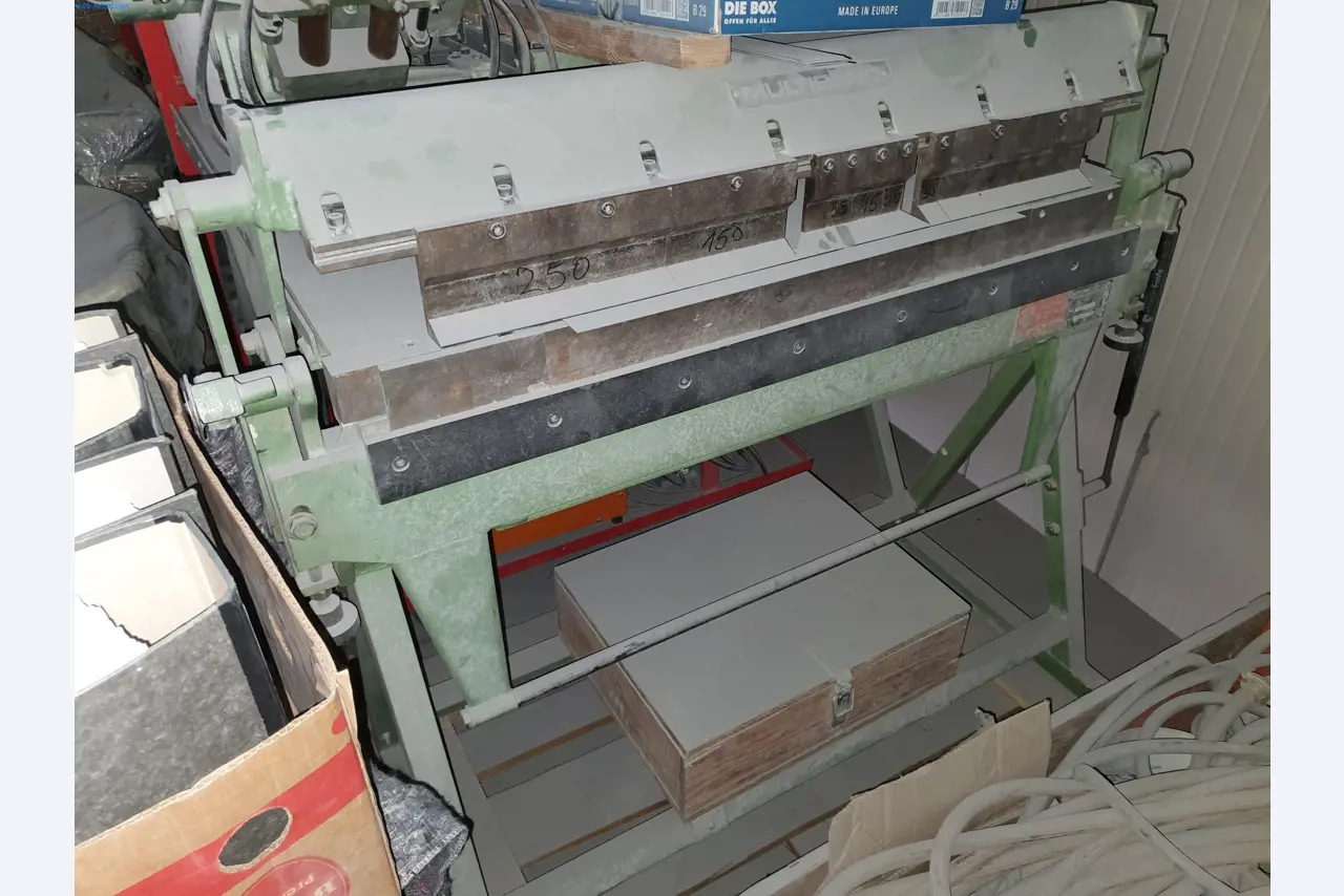 Maszyny z branży metalowej, malarskiej, suchej zabudowy i tynkarskiej-1