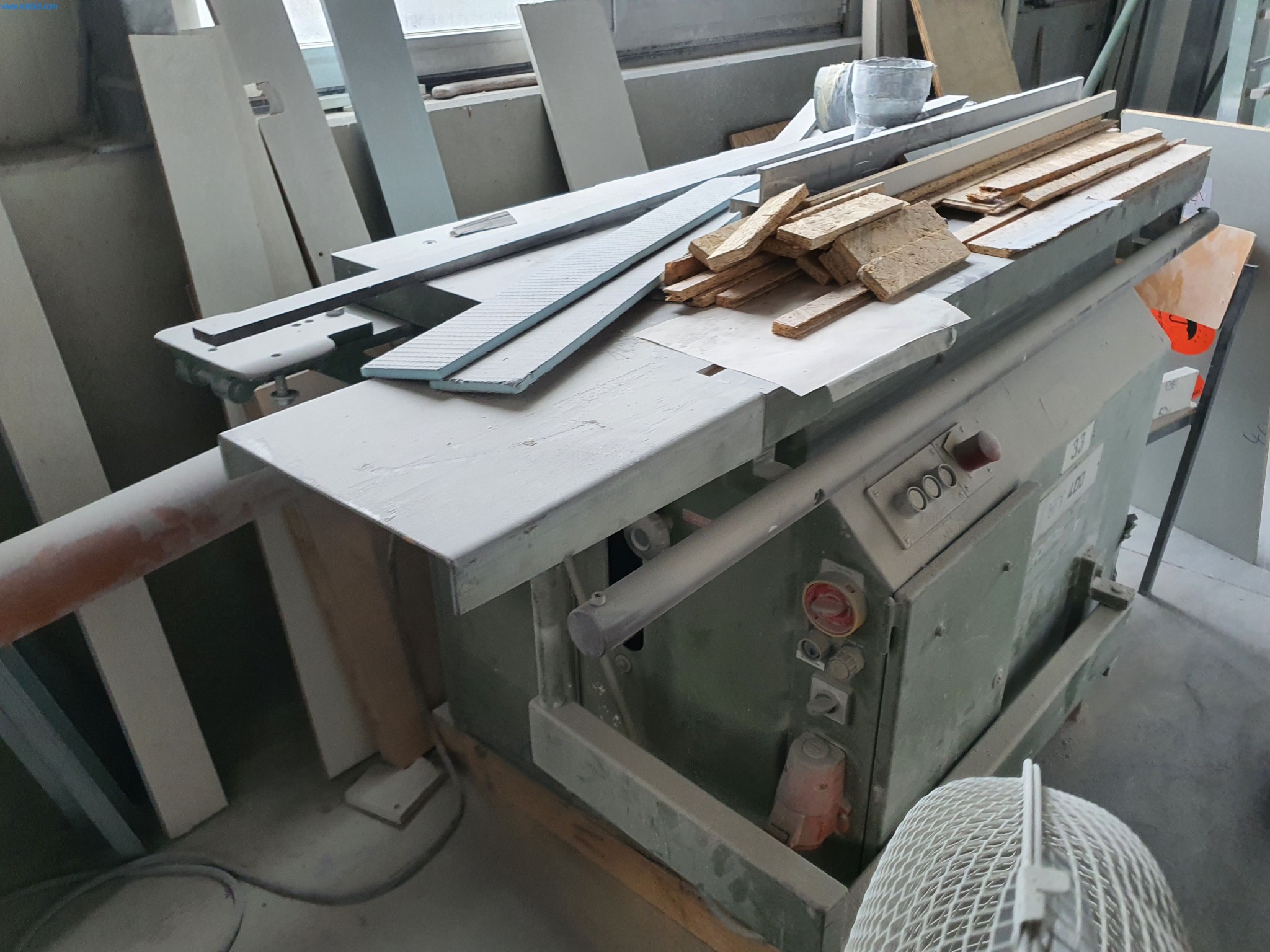 Maschinen aus den Bereichen Metall-, Maler- Trockenbau- und Stukkateurbetrieb-2