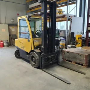 Gas forklift truck Hyster H3.OFT