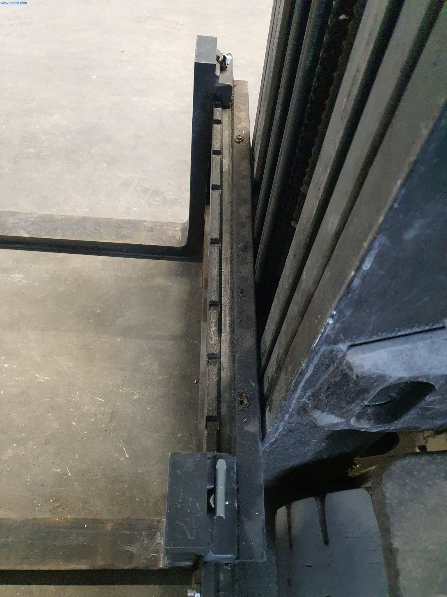 Máquinas dos sectores da metalurgia, pintura, construção a seco e estucagem-7