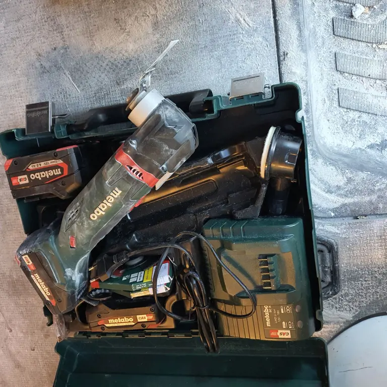 Cordless multicutter Metabo MT 18 LTX Compact