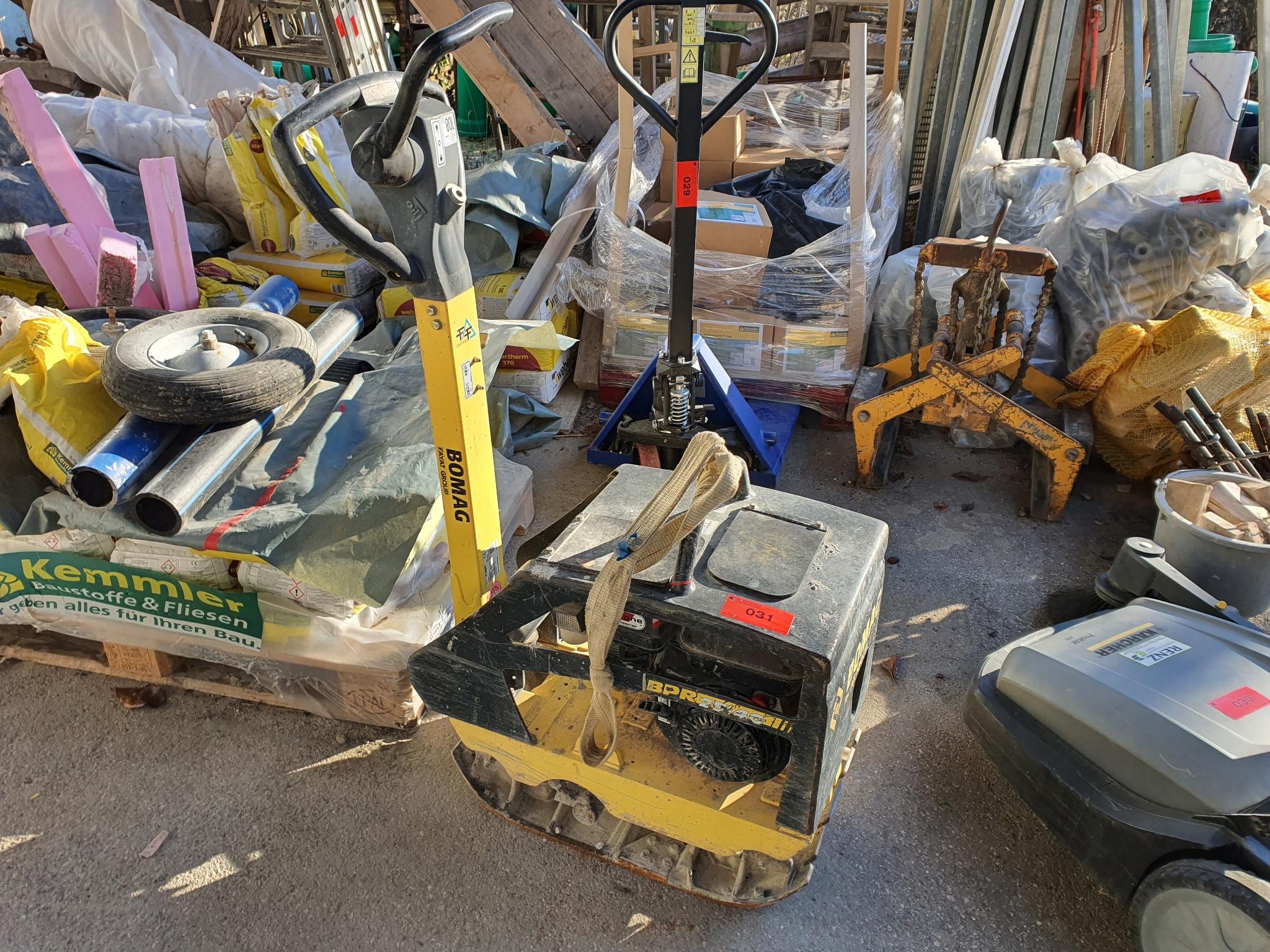 Construction machinery, vehicles, formwork materials and accessories from the building construction sector-2