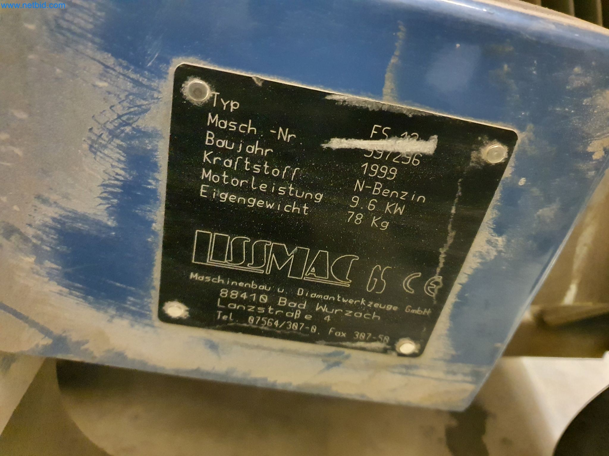 Maszyny budowlane, pojazdy, materiały szalunkowe i akcesoria z sektora budowlanego-2