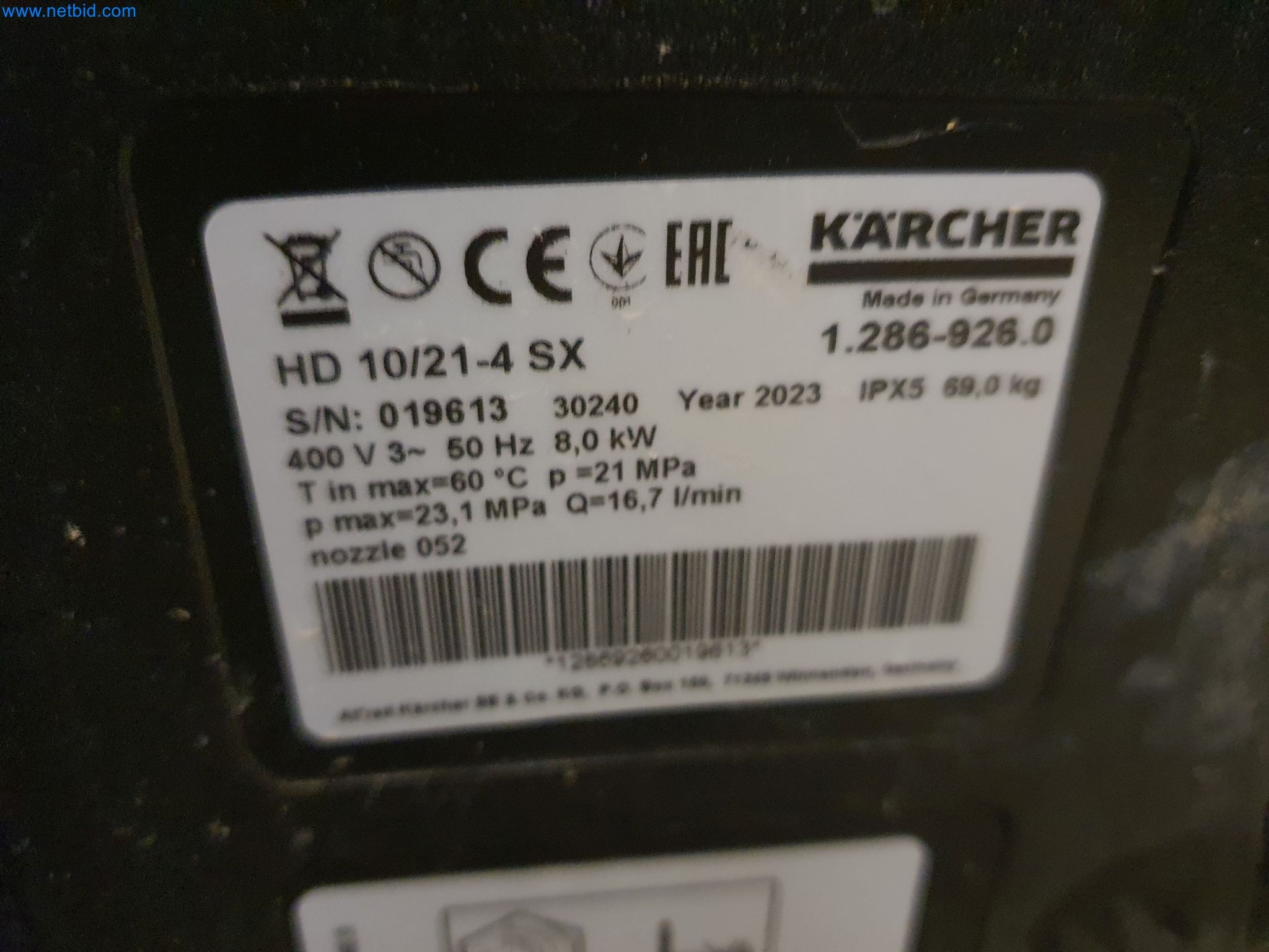 Maszyny budowlane, pojazdy, materiały szalunkowe i akcesoria z sektora budowlanego-2