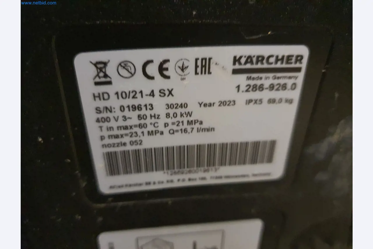 Maszyny budowlane, pojazdy, materiały szalunkowe i akcesoria z sektora budowlanego-2