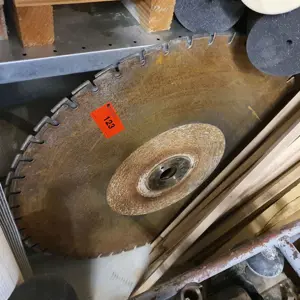 2 Diamond saw blades