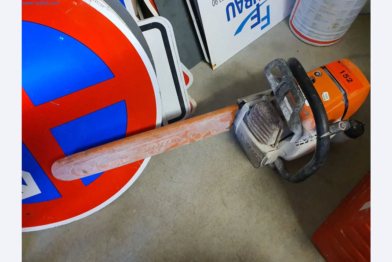 Maquinaria de construcción, vehículos, material de encofrado y accesorios del sector de la construcción de edificios-1