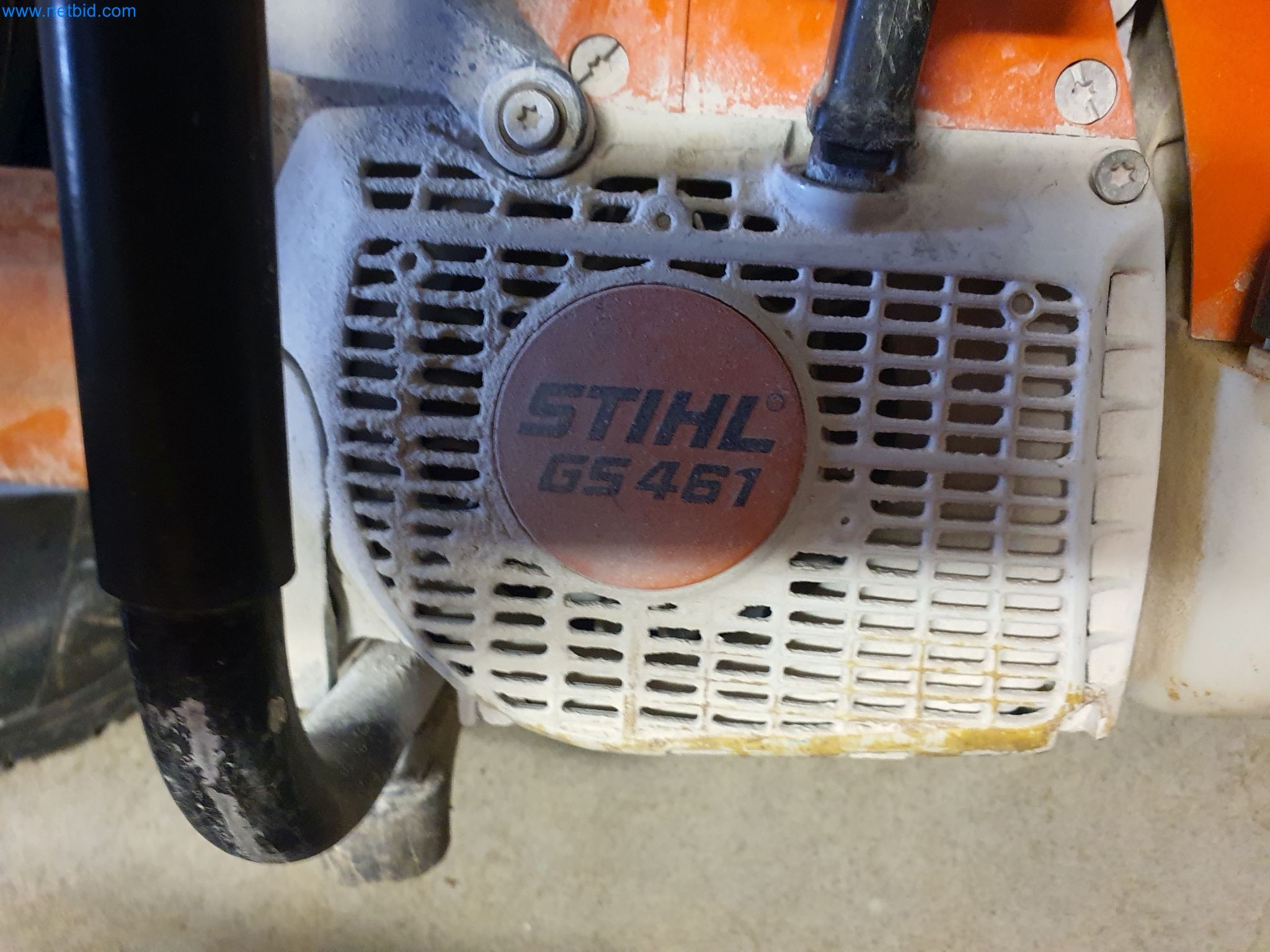 Baumaschinen, Fahrzeuge, Schalungsmaterial und Zubehör aus dem Bereich Hochbau-2