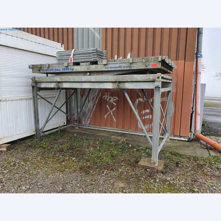 Maszyny budowlane, pojazdy, materiały szalunkowe i akcesoria z sektora budowlanego-1