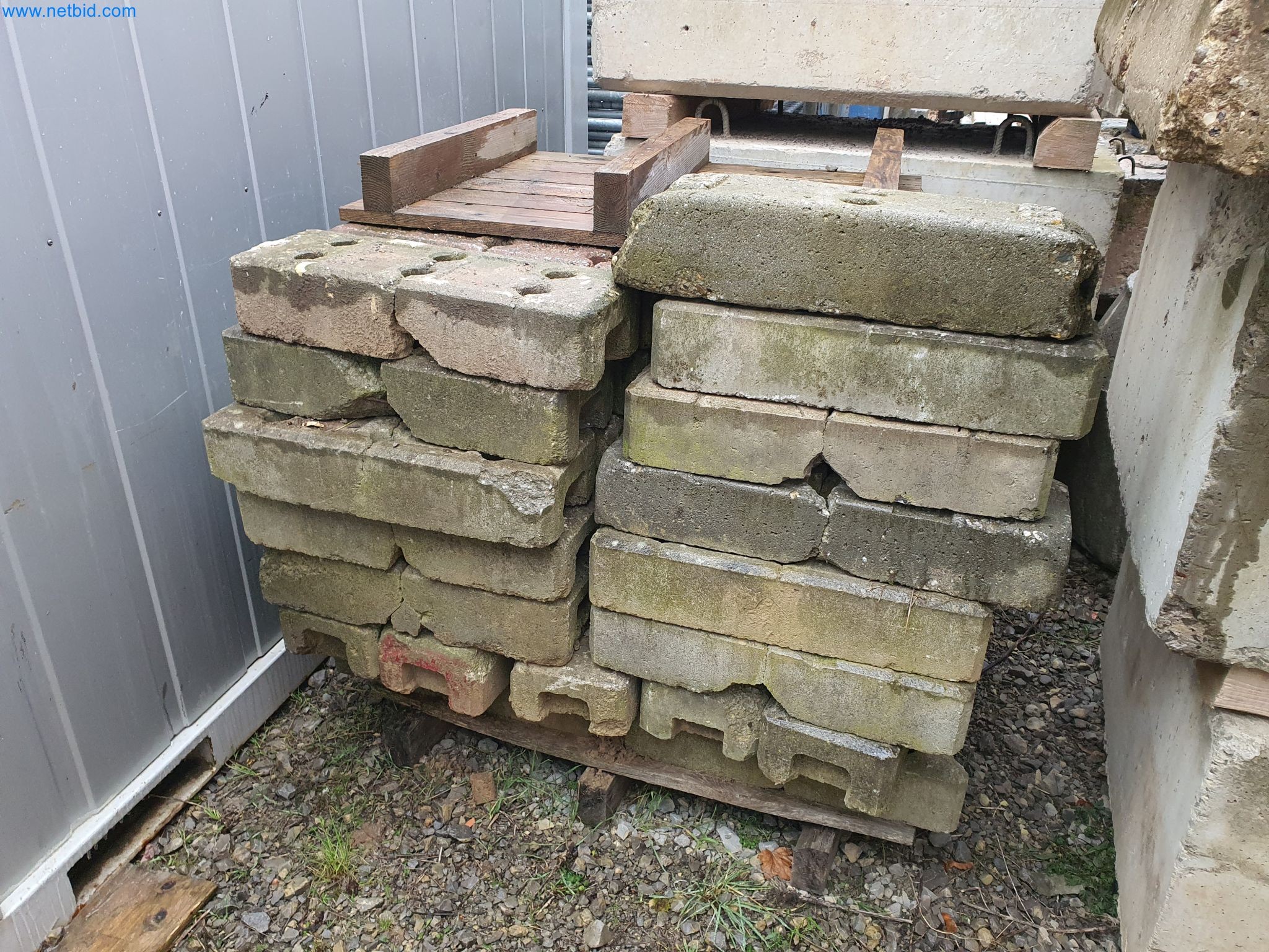 Maquinaria de construcción, vehículos, material de encofrado y accesorios del sector de la construcción de edificios-3