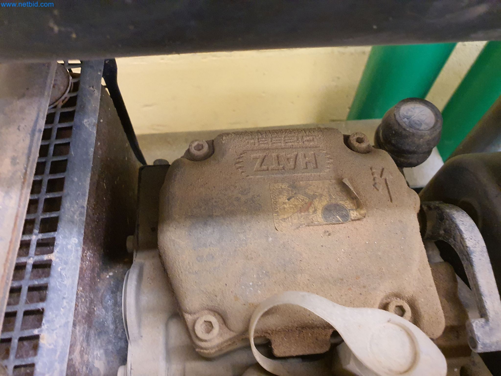 Maquinaria de construcción, vehículos, material de encofrado y accesorios del sector de la construcción de edificios-5