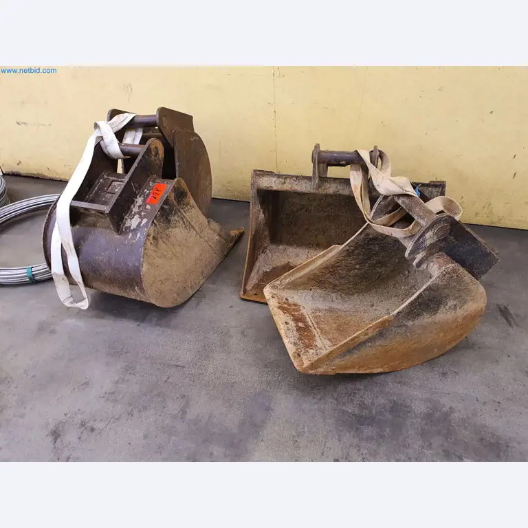 Maszyny budowlane, pojazdy, materiały szalunkowe i akcesoria z sektora budowlanego-1