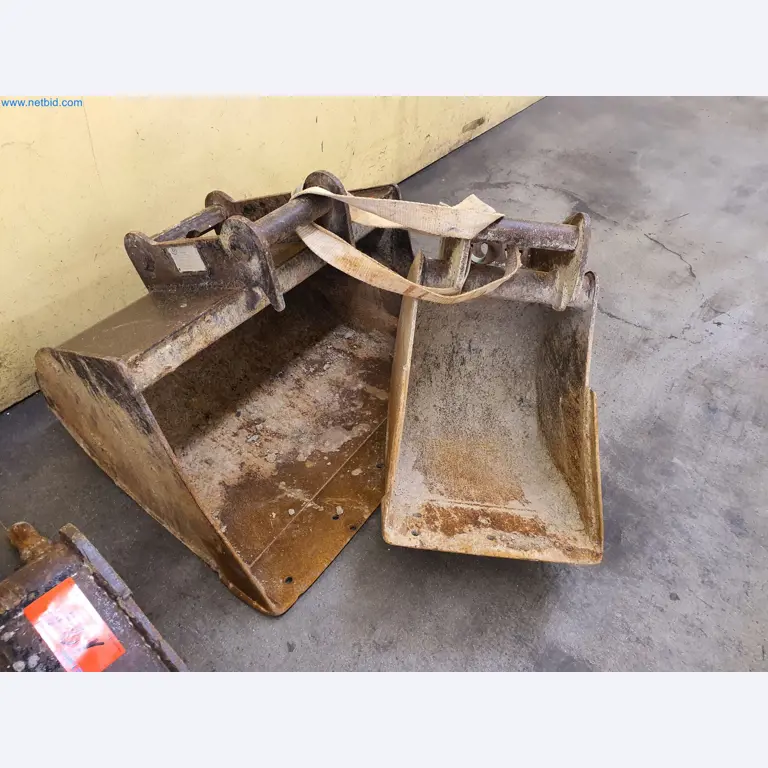 Maszyny budowlane, pojazdy, materiały szalunkowe i akcesoria z sektora budowlanego-4