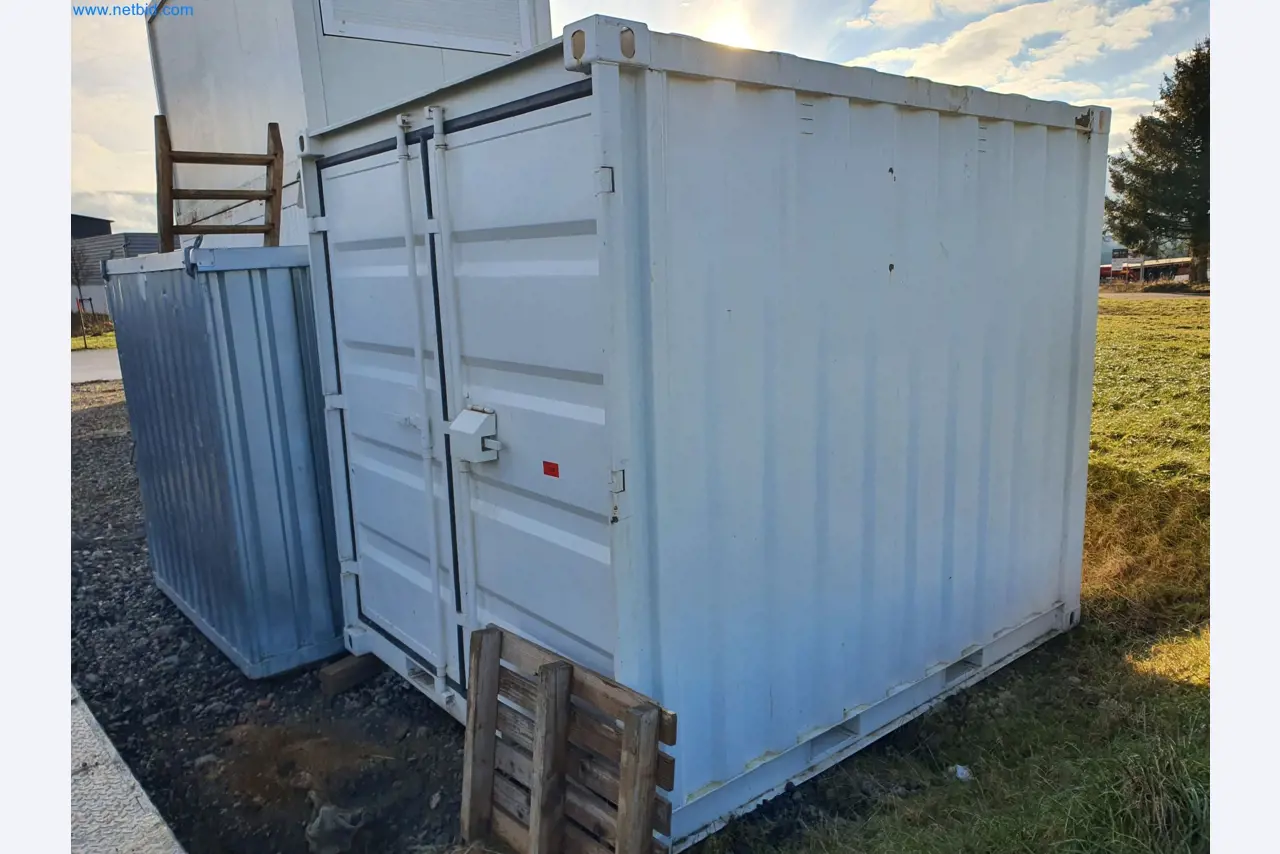 Stavební stroje, vozidla, bednicí materiál a příslušenství z oblasti stavebnictví-2