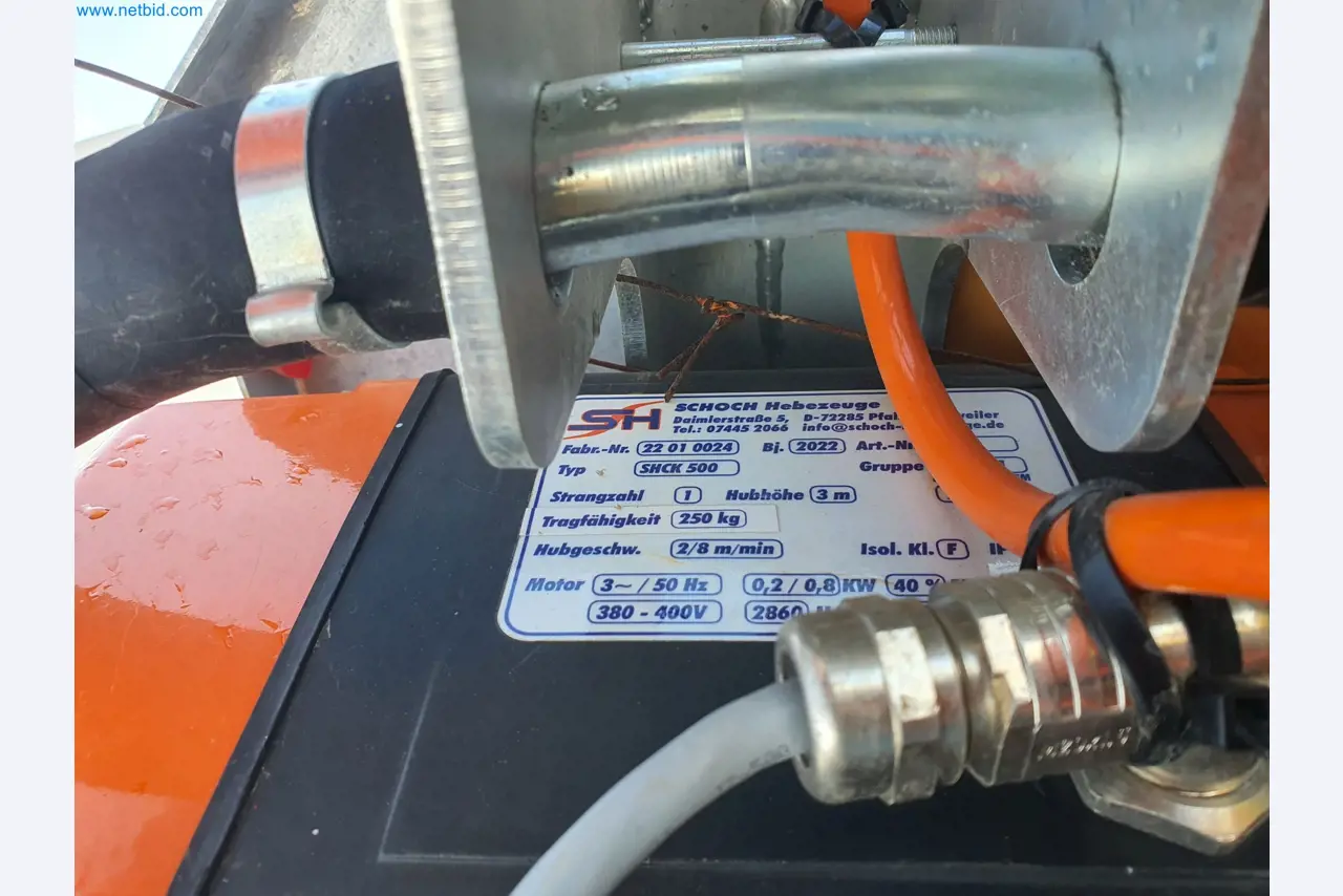 Máquinas de construção, veículos, material de cofragem e acessórios do sector da construção civil-3