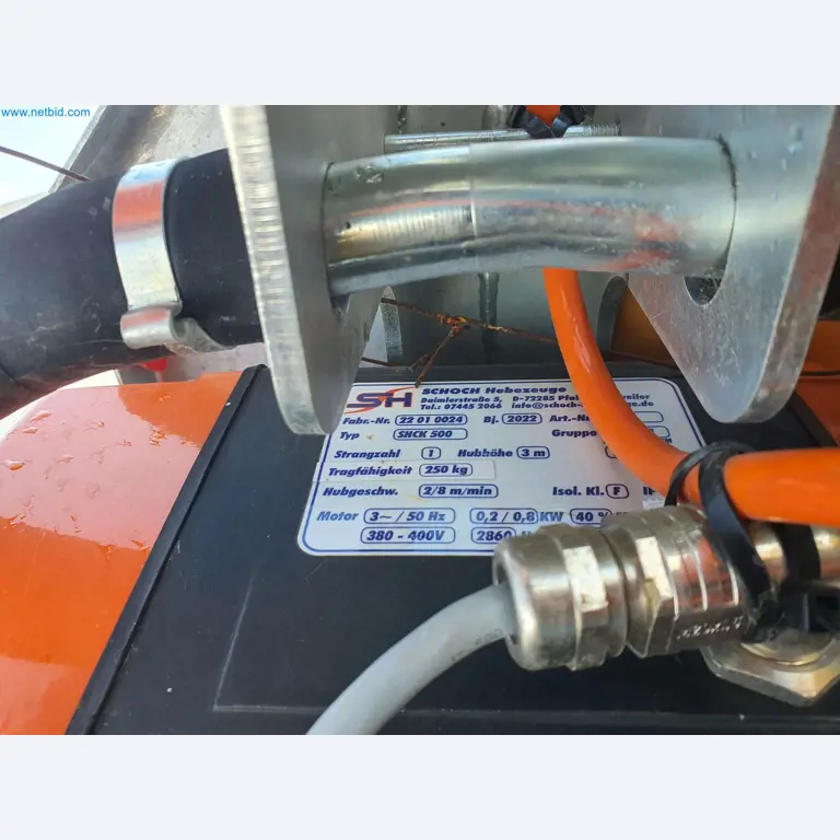 Máquinas de construção, veículos, material de cofragem e acessórios do sector da construção civil-3