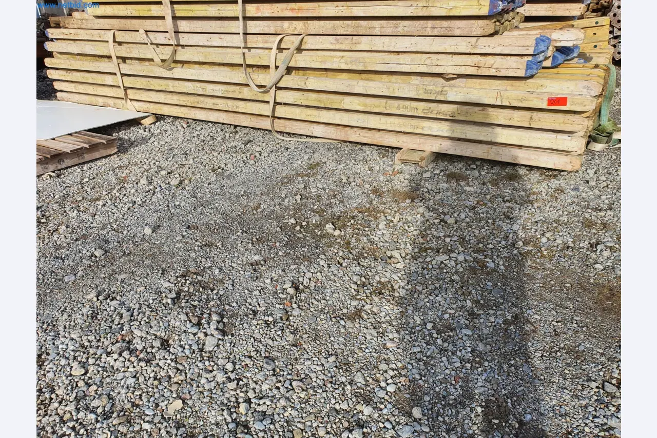 Baumaschinen, Fahrzeuge, Schalungsmaterial und Zubehör aus dem Bereich Hochbau-1