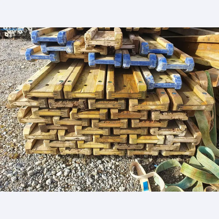 Baumaschinen, Fahrzeuge, Schalungsmaterial und Zubehör aus dem Bereich Hochbau-2