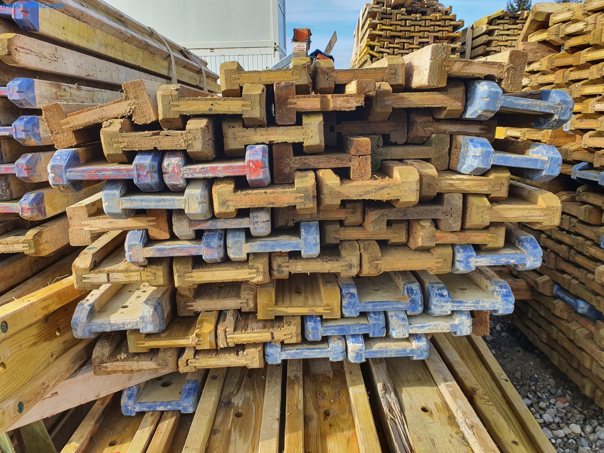 Maquinaria de construcción, vehículos, material de encofrado y accesorios del sector de la construcción de edificios-2