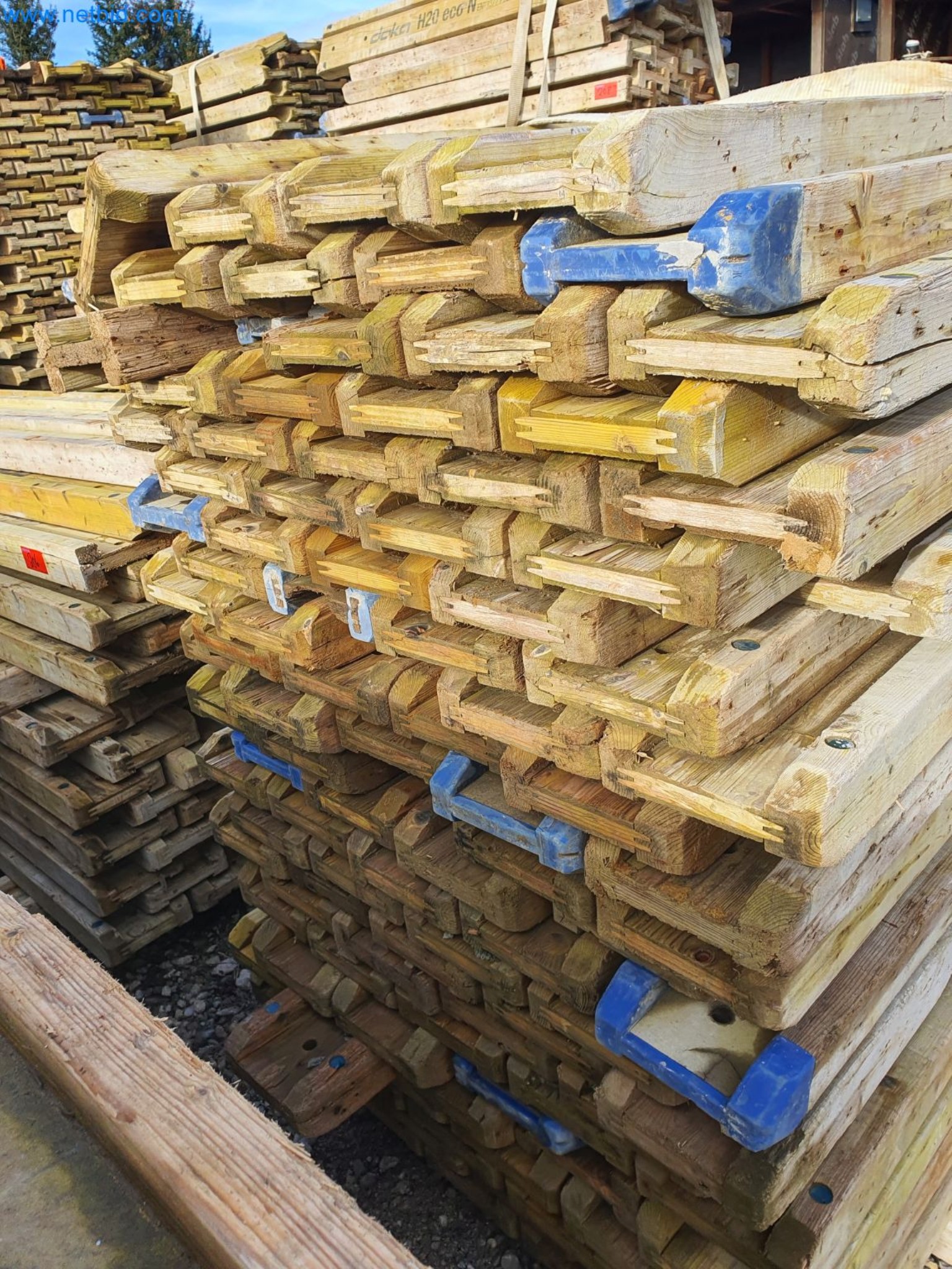 Maquinaria de construcción, vehículos, material de encofrado y accesorios del sector de la construcción de edificios-2