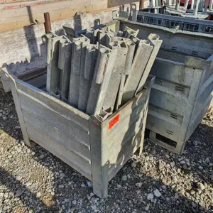 ca. 27 Shuttering rails