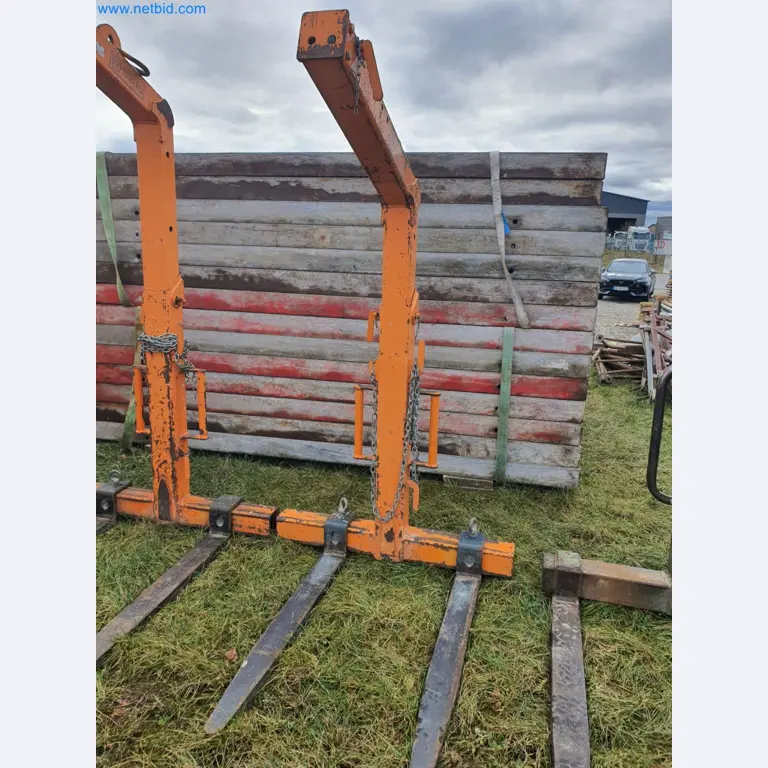 Gradbeni stroji, vozila, opažni materiali in dodatki za gradbeništvo-1