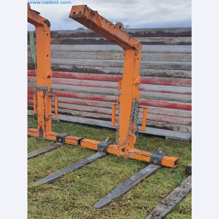 Gradbeni stroji, vozila, opažni materiali in dodatki za gradbeništvo-2