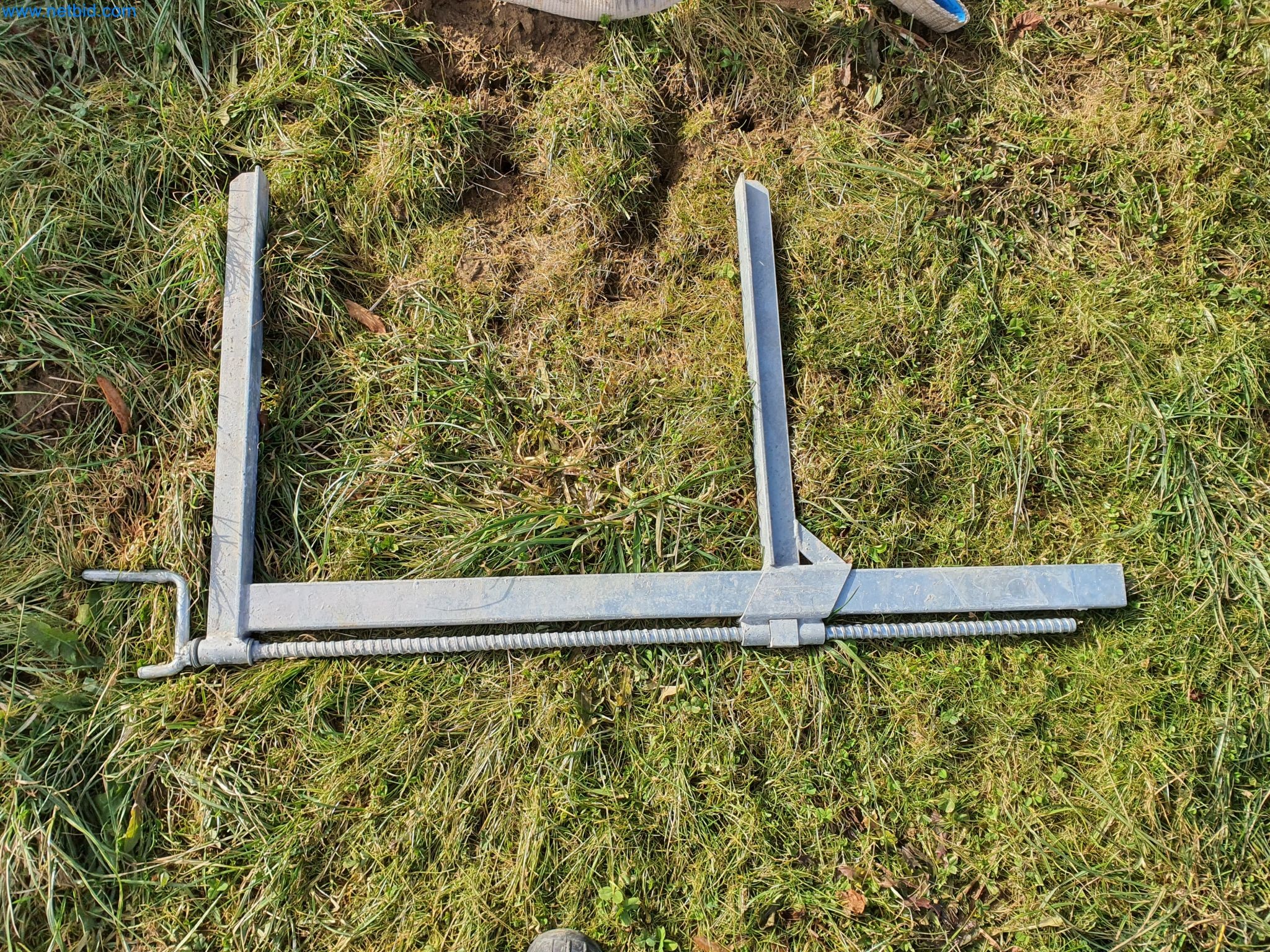 Maquinaria de construcción, vehículos, material de encofrado y accesorios del sector de la construcción de edificios-2