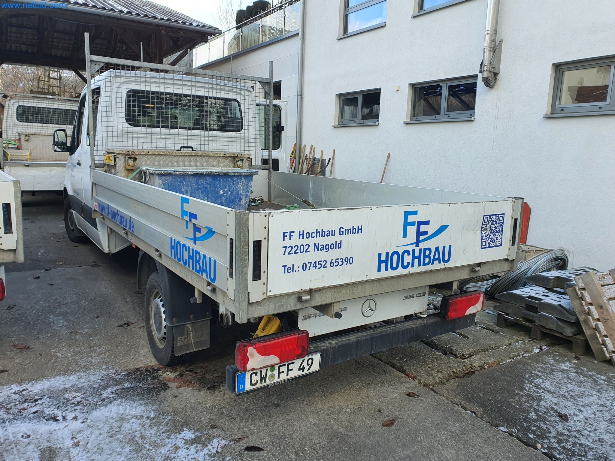 Gradbeni stroji, vozila, opažni materiali in dodatki za gradbeništvo-3