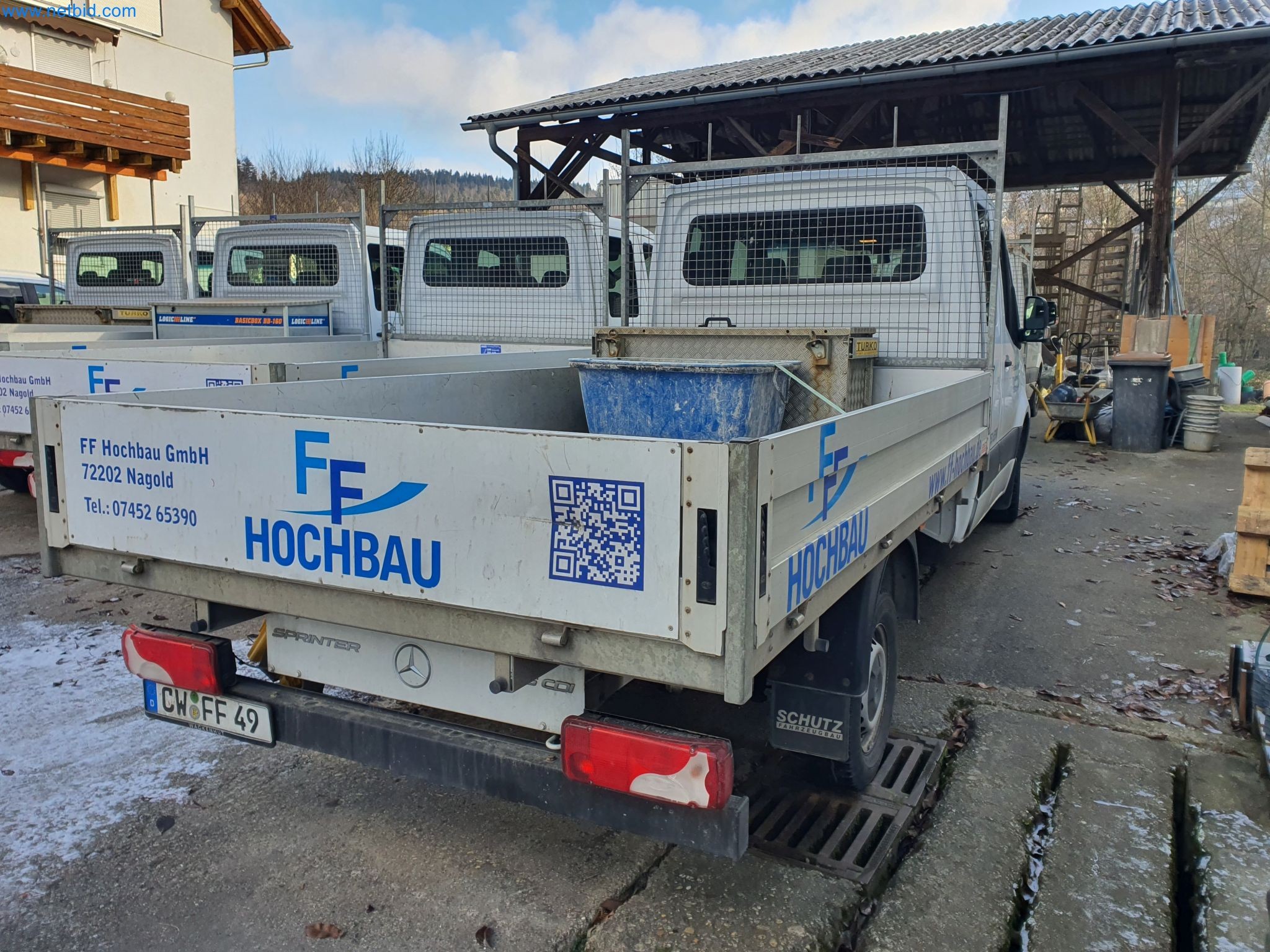 Gradbeni stroji, vozila, opažni materiali in dodatki za gradbeništvo-4