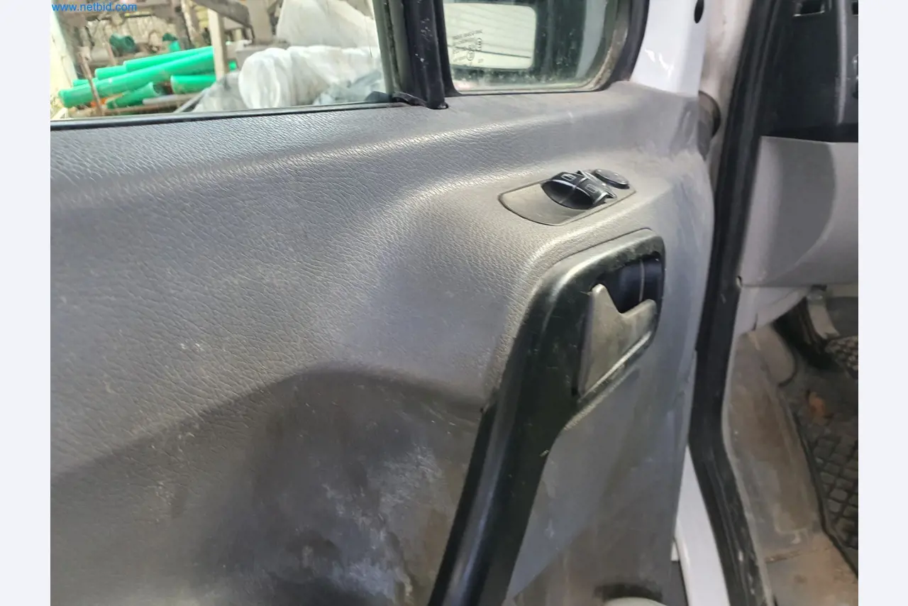 Construction machinery, vehicles, formwork materials and accessories from the building construction sector-10