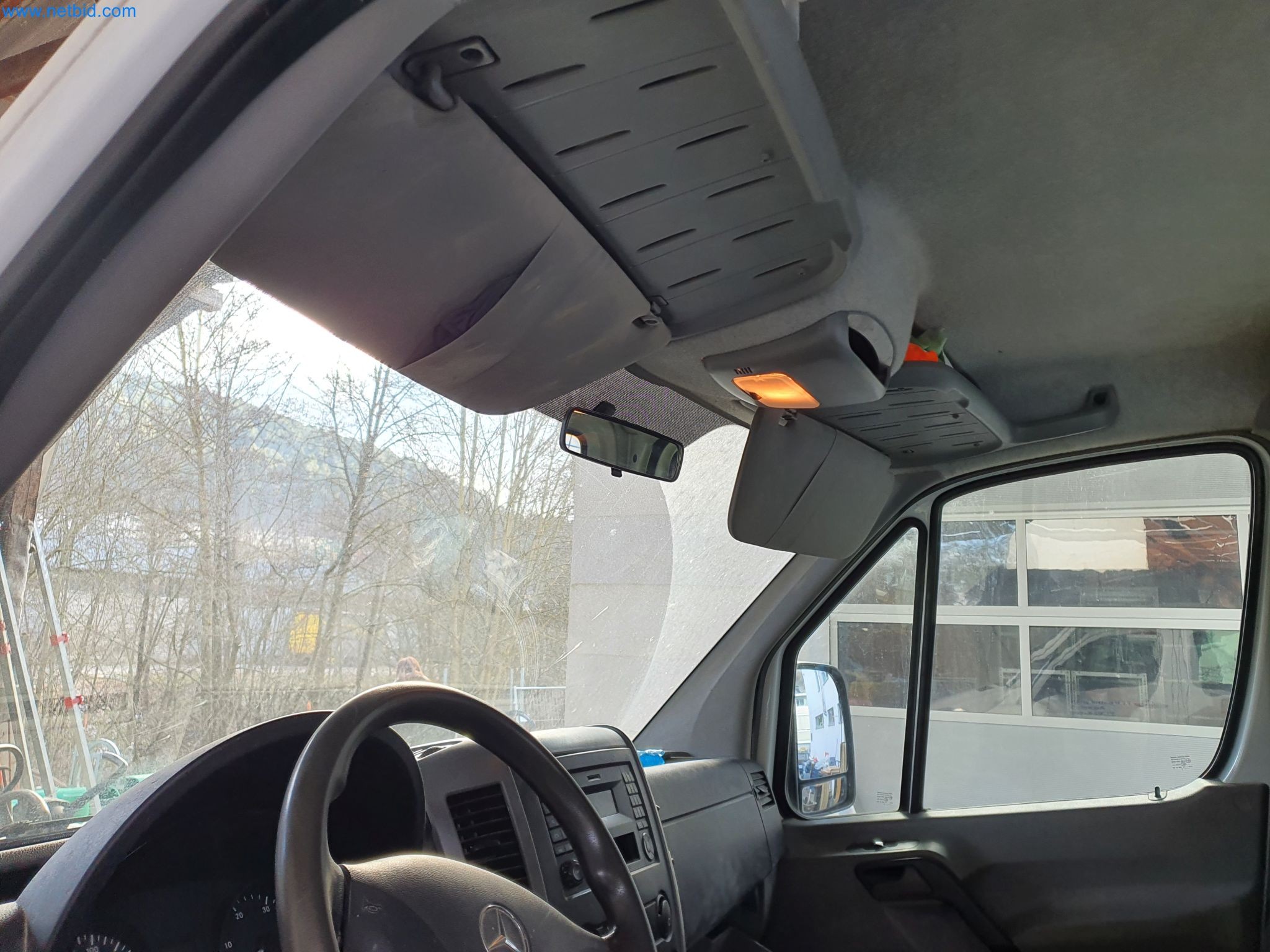 Construction machinery, vehicles, formwork materials and accessories from the building construction sector-14