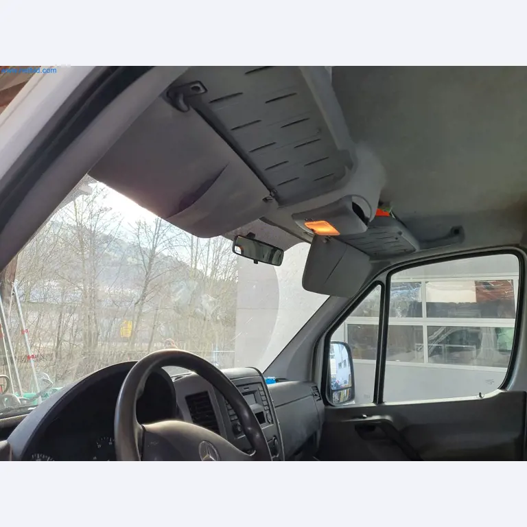 Construction machinery, vehicles, formwork materials and accessories from the building construction sector-14