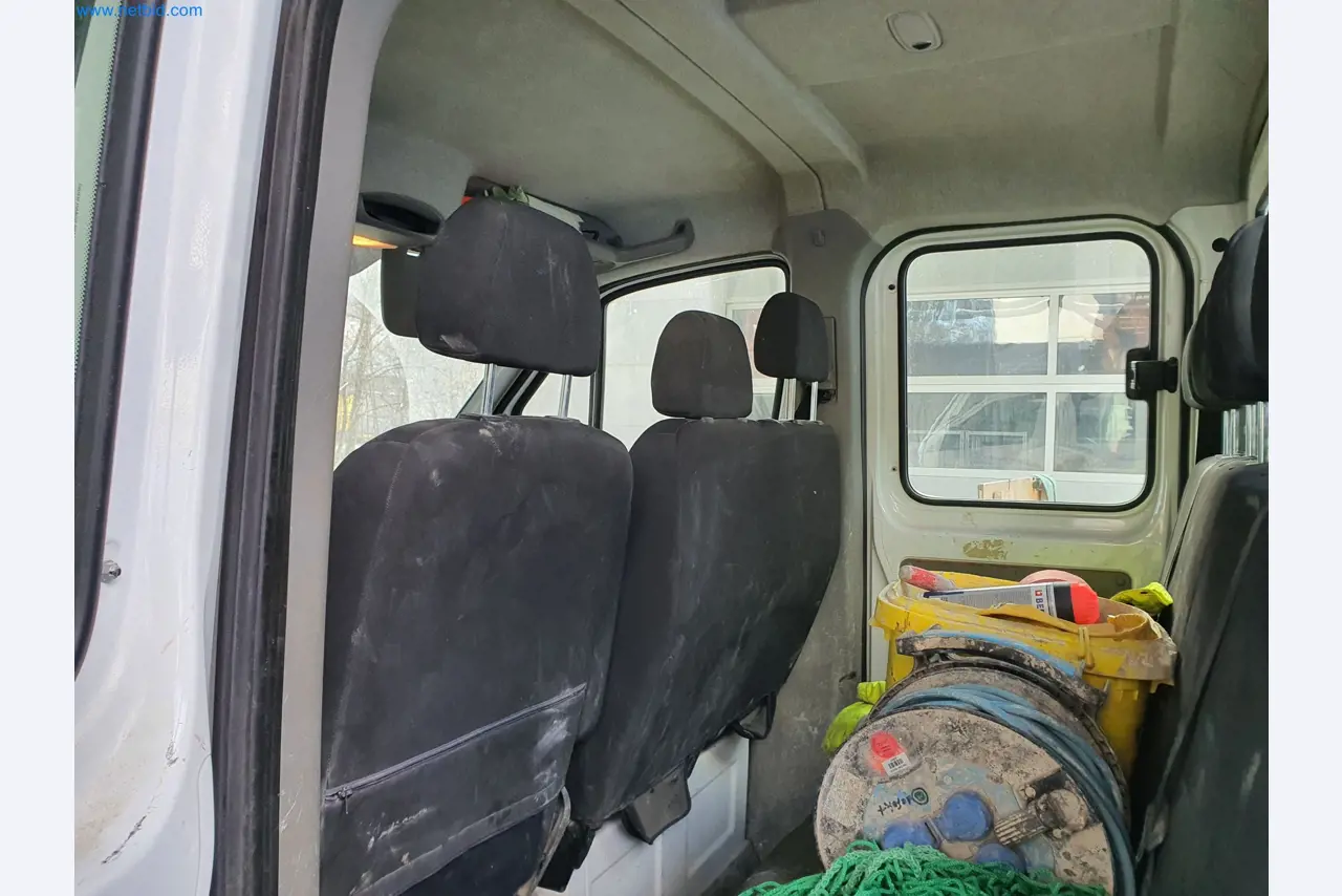 Construction machinery, vehicles, formwork materials and accessories from the building construction sector-15