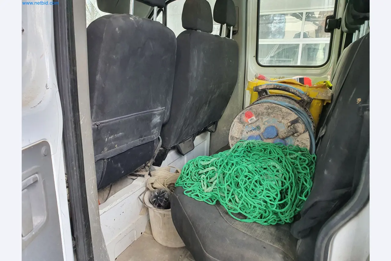 Construction machinery, vehicles, formwork materials and accessories from the building construction sector-16