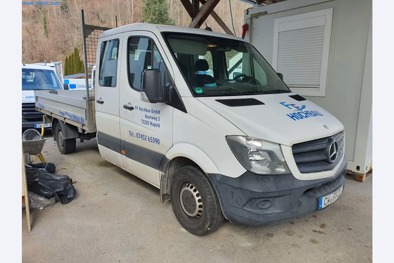 Construction machinery, vehicles, formwork materials and accessories from the building construction sector-2