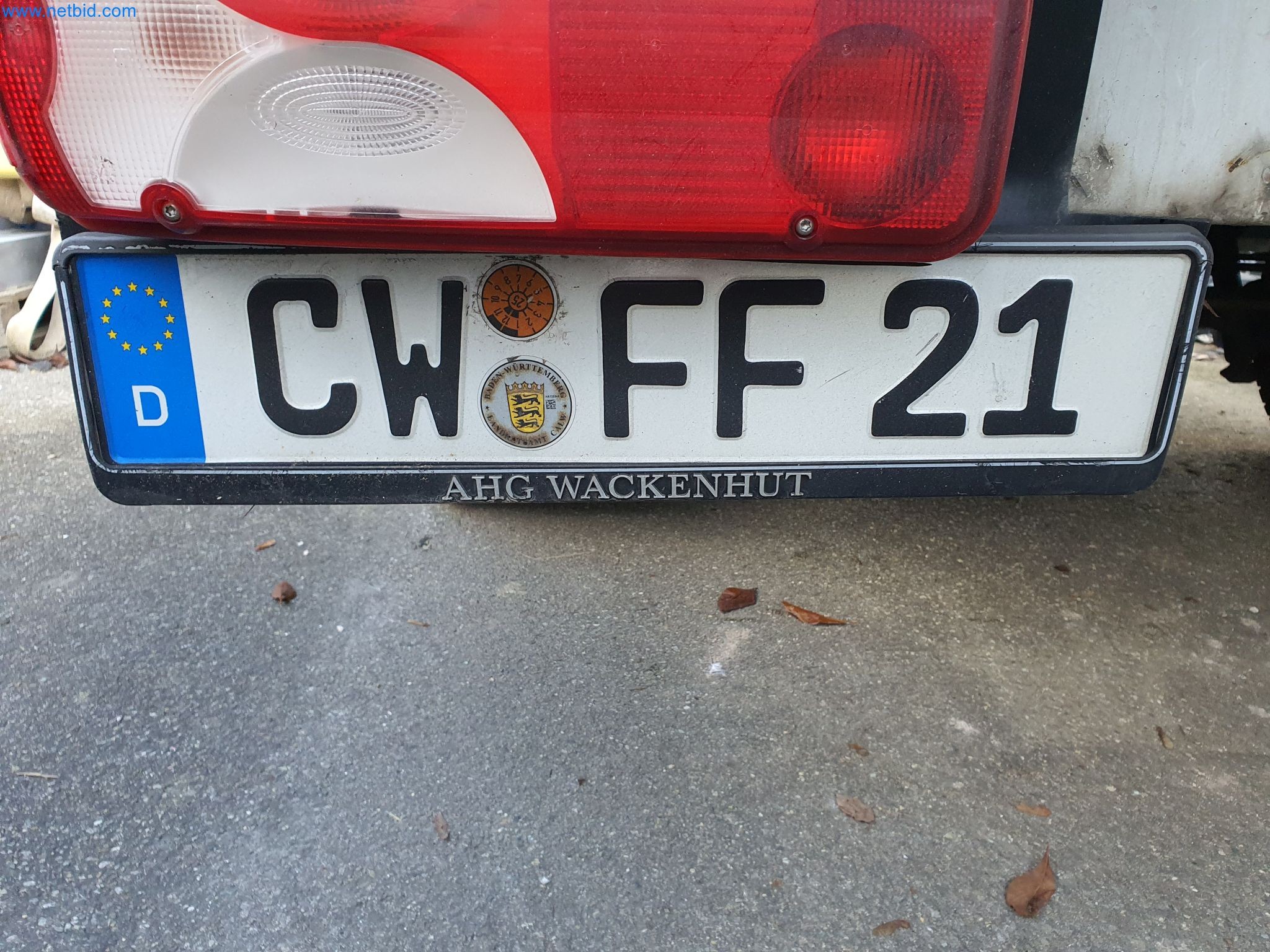 Construction machinery, vehicles, formwork materials and accessories from the building construction sector-5