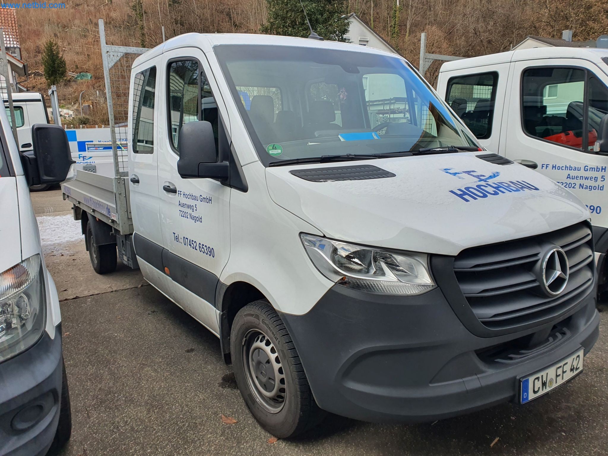 Stavební stroje, vozidla, bednicí materiál a příslušenství z oblasti stavebnictví-16