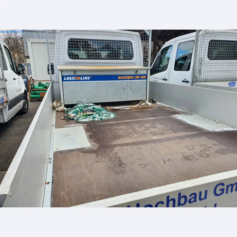 Maszyny budowlane, pojazdy, materiały szalunkowe i akcesoria z sektora budowlanego-5