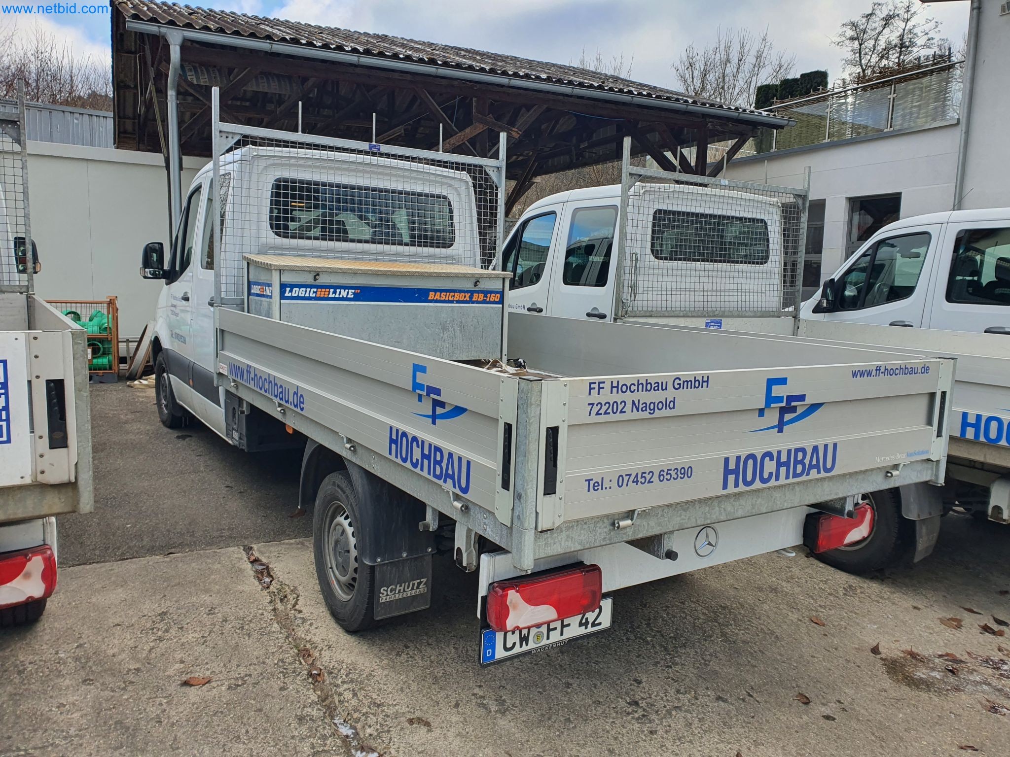 Stavební stroje, vozidla, bednicí materiál a příslušenství z oblasti stavebnictví-6